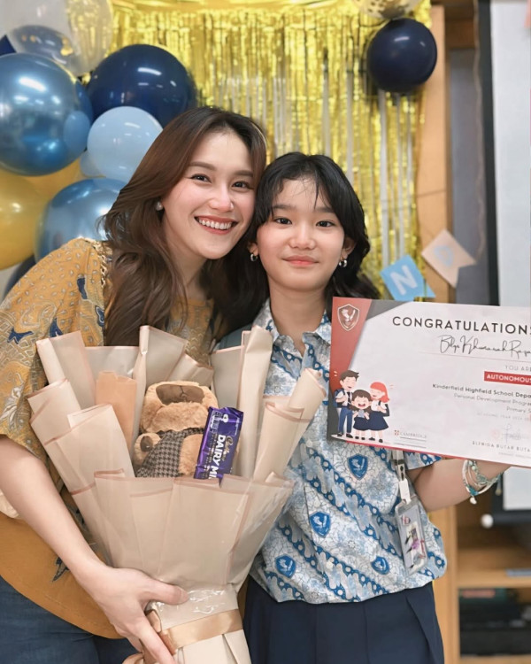Ayu Ting Ting Blak-blakan Sebut Enji Tak Ada Usaha untuk Temui Bilqis