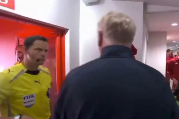 David Moyes Tuding Wasit Ada Konspirasi di Balik Kekalahan Everton dari Liverpool!