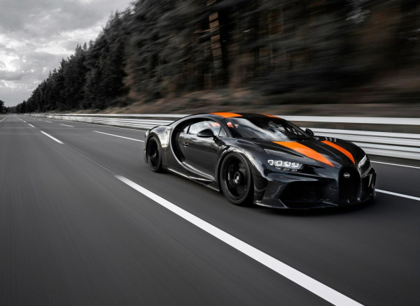 YangWang U9 Extreme Libas Bugatti Chiron Super Sport 300+, Jadi Mobil Produksi Tercepat di Dunia