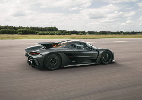 Parade Monster Kecepatan: 5 Hypercar Tercepat di Bumi Penantang YangWang U9 Extreme