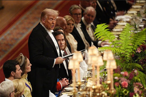 Pegolf Cantik Charley Hull Dapat Tawaran Terselubung dari Donald Trump saat Hadir di Kastil Windsor