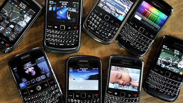 Mengapa BlackBerry Bangkrut? Ini 3 Alasannya!