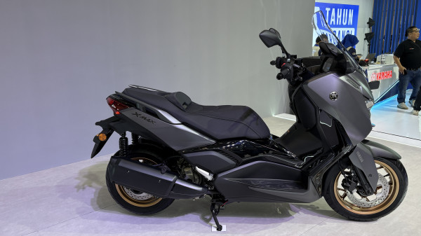 Yamaha di IMOS 2025: Xmax Sultan Resmi Meluncur dengan Harga Khusus, Ini Deretan Fitur Mewahnya