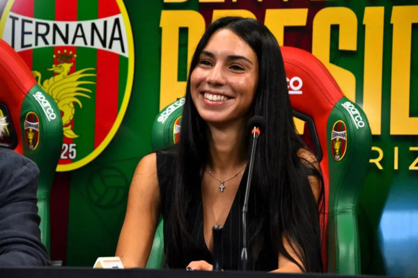 Ternana Mendadak Populer Gara-gara Tunjuk Putri Miliarder Jadi Presiden Klub Serie C