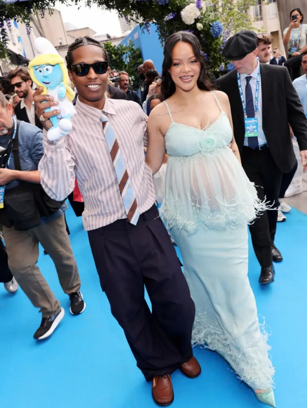 Rihanna Melahirkan Anak Ketiga, Namanya Rocki Irish Mayers