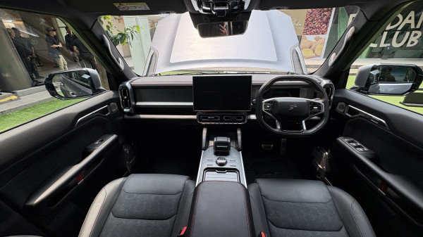 Senjata Rahasia Jetour T2 Terungkap: SUV Boxy Ini Punya Sistem 4x4 Pintar yang Bisa Berpikir Sendiri