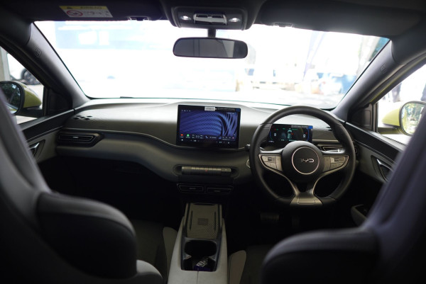 BYD Atto 1 Meluncur di GIIAS Bandung, Siapkah Pasar Priangan Beralih ke Listrik?