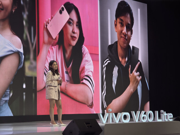 vivo V60 Lite Resmi Meluncur : Senjata Baru untuk Gen Z, Harga Mulai Rp3 Jutaan