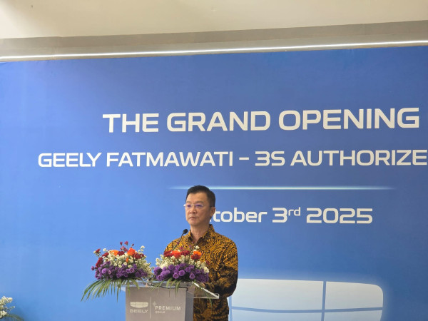 Geely Nyalakan Mode Agresif: Buka Diler ke-22 di Fatmawati, Targetkan 40 dalam 3 Bulan
