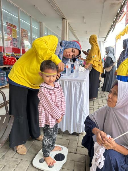 Jangkau 34 Kota! Alfamart dan Zwitsal Sukses Tingkatkan Kesehatan Anak lewat Program Sahabat Posyandu
