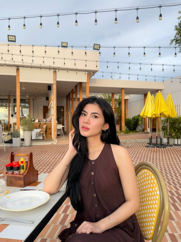 5 Potret Cantik Inka Andestha, Selebgram yang Disebut Pacar Baru Pratama Arhan