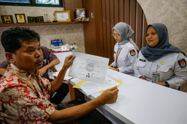 Penampakan Ijazah Jokowi di KPU DKI Jakarta, Sama dengan yang Beredar di Media Sosial