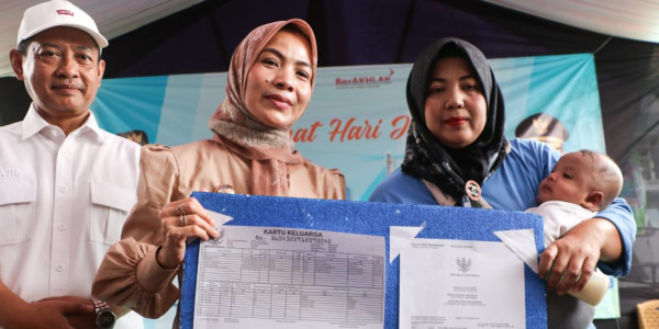 Kunjungi Daerah Tertinggal, Bupati Serang Komitmen Tingkatkan Ekonomi Desa