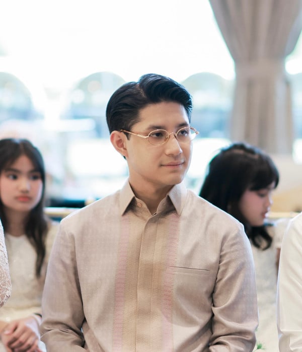 Potret Bahagia Teuku Rassya Lamar Cleantha Islan