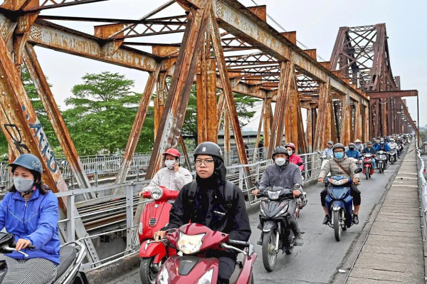 Vietnam Paksa Suntik Mati Motor Bensin 2026, Pasar Honda Rp76,2 Triliun & Ratusan Ribu Pekerja Terancam PHK!