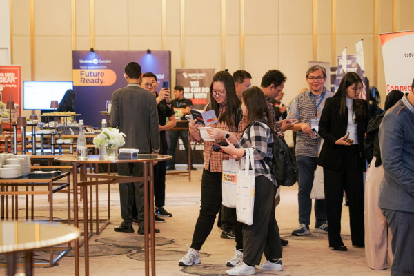 Parade Raksasa Teknologi: Cisco, AWS, hingga Broadcom Pamer Solusi di Tech Summit 2025 Jakarta