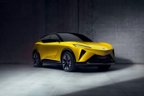 CEO Honda Toshihiro Mibe Beberkan Rencana EV, Hybrid, Hingga Roket Daur Ulang di Japan Mobility Show 2025