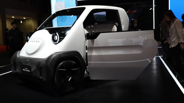 Mobil Listrik Honda Ini Targetnya Aneh: Buat Anak Muda tapi Wajib Ramah Lansia!