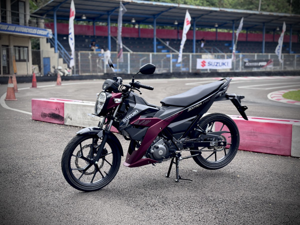 Satria F150 Pro Punya Bluetooth dan Kopling Super Ringan, Cukup Kuat Lawan Dominasi Matic?
