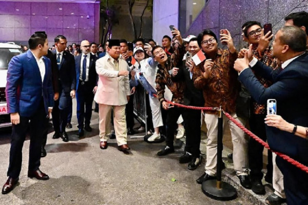 Prabowo Disambut Diaspora di Sydney dengan Indonesia Raya