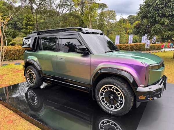 Chery J6 Ciptakan Anomali Mobil High-Tech Main Lumpur, Kanvas Modifikasi Baru Telah Lahir