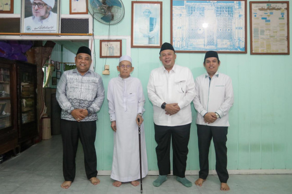 Dapat Wejangan Ulama Martapura, Kang Cucun Sebut Bagian Merawat Tradisi Aswaja
