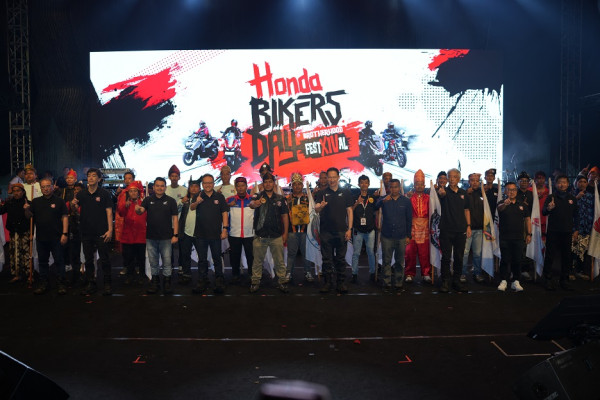 Semangat Persaudaraan dari Cikajang, 32.373 Bikers Ramaikan Honda Bikers Day 2025