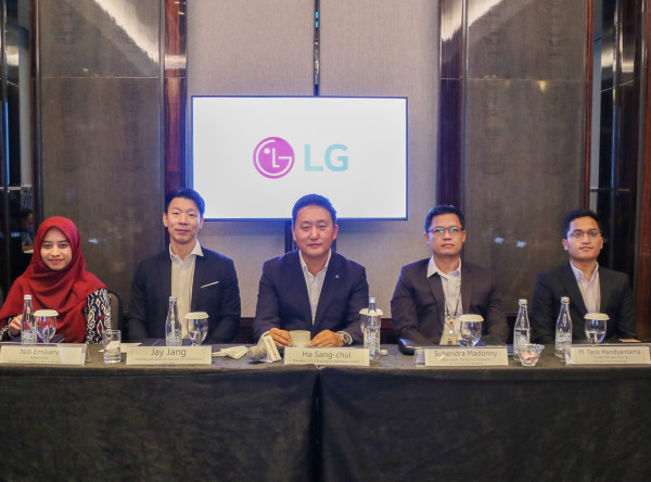35 Tahun Menggurita: LG Jaga Kualitas dengan Pabrik dan R&D Lokal, Layanan 24 Jam, hingga 190 Pusat Layanan