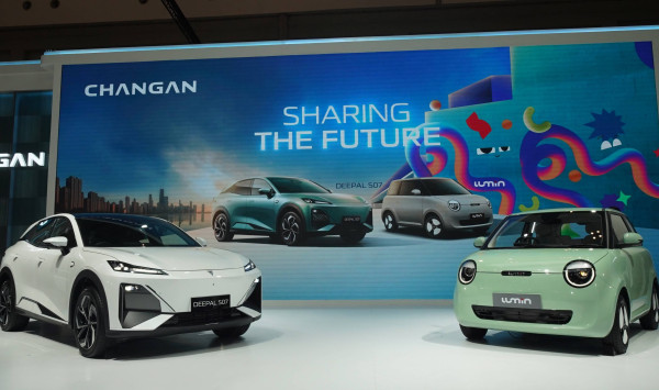 GJAW 2025: Geger Debut 10 Mobil Baru, Menguji Kesetiaan Hybrid Lokal dan Keberanian EV Harga Miring