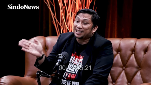 Feri Amsari Usul Polisi di Bawah Kementerian, Ini Alasannya