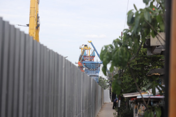 Jalan Ditutup dan Tak Beri Solusi, Warga Penjaringan Bakal Geruduk Kantor CMNP!