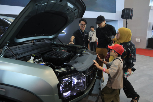 Lebar 2 Meter, Garansi 1 Juta Kilometer: Jetour T2 Mengubah Peta Perang SUV di GJAW 2025