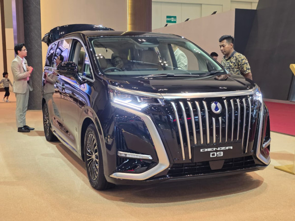 Senjakala Sang Raja Jalanan: Bagaimana Denza D9 Menumbangkan Hegemoni Toyota Alphard di Indonesia