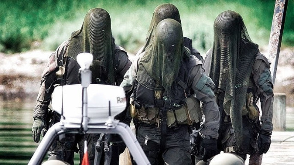 7 Seragam Pasukan Khusus Terbaik di Dunia, Nomor 3 Memiliki Penutup Muka Antipeluru