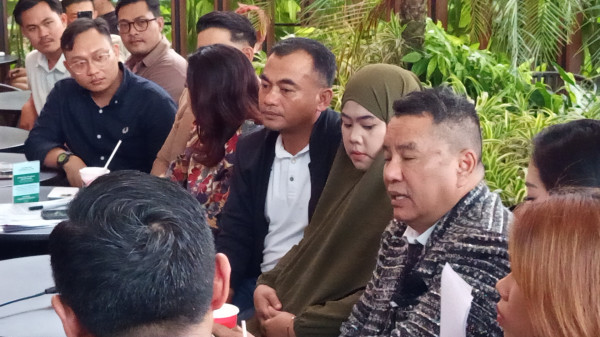 Hotman Paris Ungkap Kronologi Tewasnya Dwi Putri Aprilian Dini