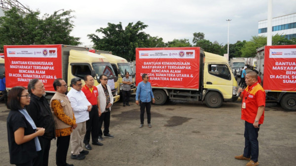 Alfamart Kirim 60 Truk Bantuan Logistik Senilai Rp2 Miliar untuk Warga Terdampak Bencana di Sumatera