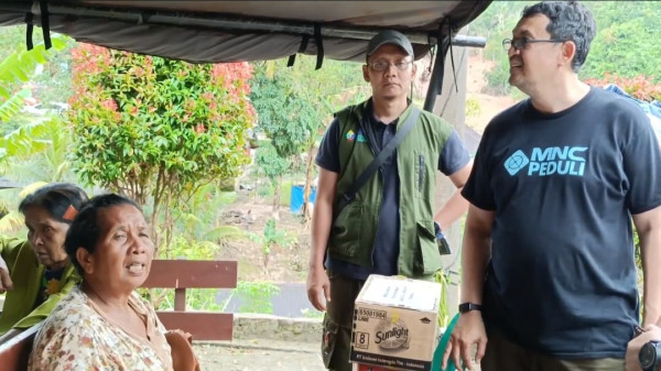MNC Peduli Kunjungi Posko Pengungsian Longsor di Dolok Nauli dan Sibalanga Taput