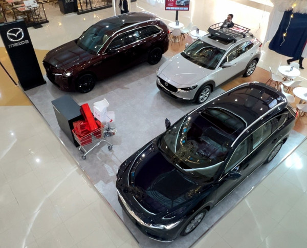 Mazda Serbu 5 Mal Elite, Tebar Potongan Harga Rp100 Juta hingga Tiket Liburan ke Perth