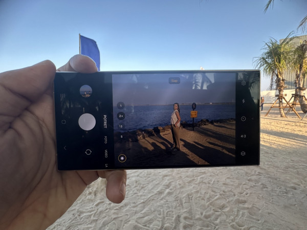 Merekam Suara Baskara .Feast dari Sudut Mati: Pembuktian Audio Zoom Galaxy S25 Ultra