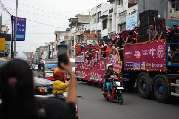 Bagak Marnatal 2025 Menggetarkan Kota Siantar