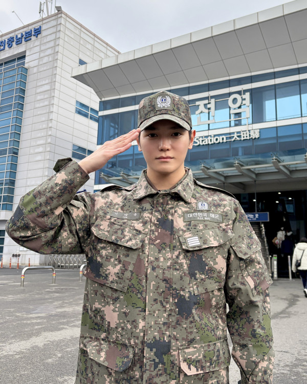 Taeyong Akhirnya Resmi Selesaikan Wamil, Siap Kembali Aktif Bersama NCT