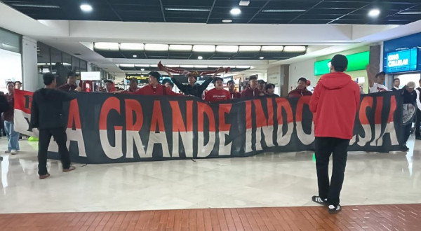 Bawa Pulang Medali Emas, Timnas Futsal Putra Dapat Sambutan Bak Pahlawan di Tanah Air