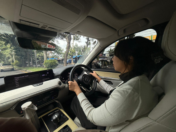 Mazda CX-80 PHEV Rp1,19 Miliar: Sang Paus Darat yang Buas di Tanjakan namun Hening di Kemacetan
