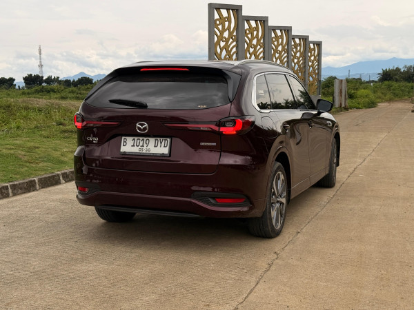 Mazda CX-80 PHEV Rp1,19 Miliar: Sang Paus Darat yang Buas di Tanjakan namun Hening di Kemacetan