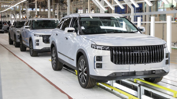 Nestapa Industri Mobil China 2025: Produksi Tembus 31 Juta Unit, tapi Cuan Cuma Receh 4,4 Persen Per Mobil