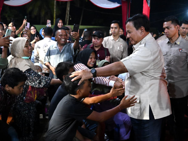Malam Tahun Baru di Tapsel, Prabowo Tegaskan Tidak akan Tinggalkan Rakyat Tertimpa Musibah