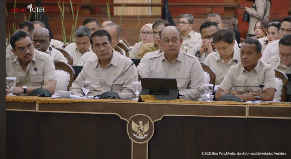 Prabowo Ucapkan Terima Kasih ke Menterinya: Apa yang Kita Capai Sangat Membanggakan