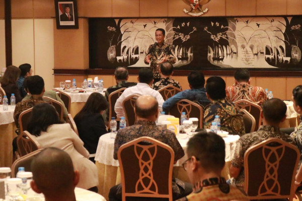 Silaturahmi Menkum Supratman dan Pemred: KUHP, KUHAP, hingga Bantuan Hukum Dibahas