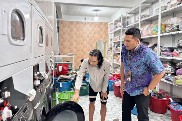 KUR BRI Dorong UMKM Kabanjahe Naik Kelas, dari Usaha Es Buah Menjadi Laundry Express