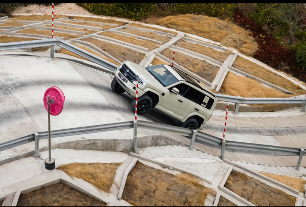 Bocoran Spesifikasi BYD Denza B5: Monster Off-Road Hybrid yang Bikin Pajero dan Fortuner Terasa Jadul